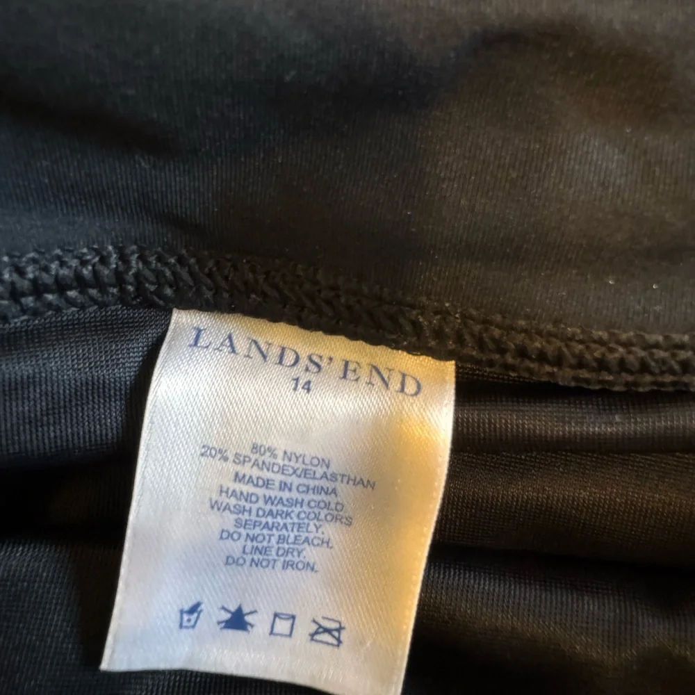 Lands' End Elegant Black Swimskirt - 14 - Picture 5 of 5